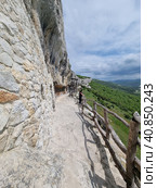 Cave monastery Chelter Marmara, Crimea (2021 год). Редакционное фото, фотограф Анна Кривицкая / Фотобанк Лори