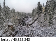 River Canyon and rocks in winter. Стоковое фото, фотограф Анна Кривицкая / Фотобанк Лори