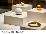 Faberge Museum exhibits. Art objects in Russia: kurochka egg. Редакционное фото, фотограф Aleksandr Golubev / Фотобанк Лори
