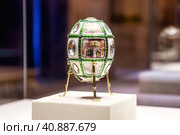 Faberge Museum exhibits. Art objects in Russia: 15th anniversary of reign egg. Редакционное фото, фотограф Aleksandr Golubev / Фотобанк Лори