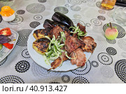 The natioanal food in Sheki, Azerbaijan (2013 год). Стоковое фото, фотограф Сергей Стрелков / Фотобанк Лори