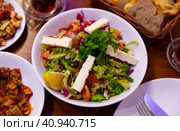 Turkish traditional choban salad. Стоковое фото, фотограф Яков Филимонов / Фотобанк Лори
