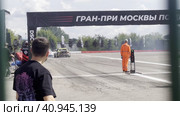 Дрифт кары стартуют парой в заезде. Гран При Москвы по дрифту. Курьяново. Стадион технических видов спорта. Москва. 30.07.2023г. Редакционное видео, видеограф Ярославский Максим / Фотобанк Лори