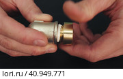 Sealing and Fixing: Applying Thread Seal Tape and Sealant to Plumbing Fitting. Стоковое видео, видеограф Dzmitry Astapkovich / Фотобанк Лори