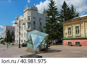 Город Омск, пешеходная улица Чокана Валиханова (2023 год). Редакционное фото, фотограф Виктор Топорков / Фотобанк Лори