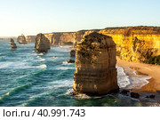 Twelve Apostles Sea Rocks near Great Ocean Road , Port Campbell National Park, Australia (2009 год). Стоковое фото, фотограф VittoriaChe / Фотобанк Лори