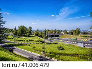 Мызинская развязка (проспект Гагарина и улица Ларина в Нижнем Новгороде) (2023 год). Редакционное фото, фотограф Илья Старков / Фотобанк Лори
