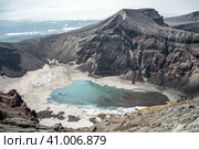 Кратер потухшего вулкана "Горелый". Камчатка. Россия июль 2023. Стоковое фото, фотограф Владимир Макеев / Фотобанк Лори