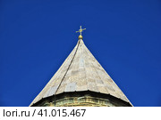 The old church in city Mtskheta, Georgia (2013 год). Редакционное фото, фотограф Сергей Стрелков / Фотобанк Лори