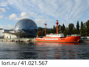 Плавучий маяк "Ирбенский" в Музее мирового океана Калининграда (2022 год). Редакционное фото, фотограф Free Wind / Фотобанк Лори