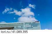 Hamburg Germany - May 11, 2018: Der Spiegel, German Magazine, Headquarter Ericusspitze, SPIEGEL-Verlag Rudolf Augstein GmbH. Редакционное фото, фотограф Igor Tichonow / Фотобанк Лори