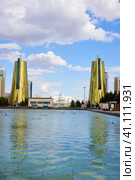 ASTANA, KAZAKHSTAN - JULY 20, 2023: Nurzhol Boulevard, fountain. Редакционное фото, фотограф Виктория Тельминова / Фотобанк Лори