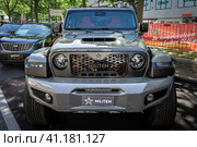 BERLIN - JUNE 18, 2022: Extreme Utility Vehicles (EUV) Militem Ferox 500 on based by Jeep Wrangler Rubicon. Classic Days Berlin. Редакционное фото, фотограф Sergey Kohl / Фотобанк Лори