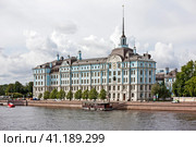 Здание Нахимовского военно-морского училища. Санкт-Петербург (2023 год). Стоковое фото, фотограф Сергей Афанасьев / Фотобанк Лори