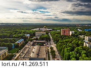 Новосибирский академгородок с высоты птичьего полёта. Новосибирская область, Западная Сибирь России (2021 год). Стоковое фото, фотограф Евгений Мухортов / Фотобанк Лори
