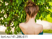 Beautiful female shoulders. Стоковое фото, фотограф Андрей Аркуша / Фотобанк Лори
