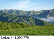 Горный пейзаж в утреннем тумане. Кабардино-Балкария (2023 год). Стоковое фото, фотограф Анна Карасева / Фотобанк Лори