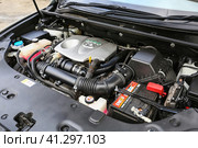 Engine 8AR-FTS of Toyota Harrier (2023 год). Редакционное фото, фотограф Art Konovalov / Фотобанк Лори