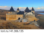 Old fortress in Khotyn. Ukraine (2012 год). Редакционное фото, фотограф Сергей Бочаров / Фотобанк Лори
