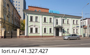Старинное здание на ул. Образцова, д.31 Москва (2023 год). Редакционное фото, фотограф Владимир Чинин / Фотобанк Лори