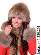 Portrait of a beautiful happy woman wearing fur. Стоковое фото, фотограф Андрей Аркуша / Фотобанк Лори
