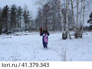 The festival is a historical reconstruction of the Viking Age in winter. Vikings attack with shields and helmets (2014 год). Редакционное фото, фотограф Анна Кривицкая / Фотобанк Лори