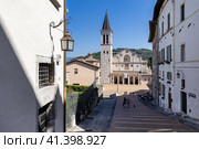 Италия. Сполето. Кафедральный собор Санта-Мария-Ассунта. Italy. Spoleto. Cathedral of Santa Maria Assunta. (2023 год). Стоковое фото, фотограф Алексей Смышляев / Фотобанк Лори