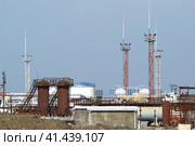 The oil refinery. Стоковое фото, фотограф Леонид Еремейчук / Фотобанк Лори
