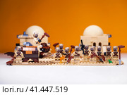 RUSSIA, SAMARA, January JANUARY 24, 2022 - Lego Star Wars Tusken raiders on Tatooine. Редакционное фото, фотограф Андрей Аркуша / Фотобанк Лори