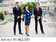 Business people outside office. Стоковое фото, фотограф Андрей Аркуша / Фотобанк Лори
