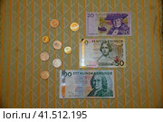 Oslo, Norway - 24 Jun 2012: The money, cash in Norway country. Редакционное фото, фотограф Сергей Стрелков / Фотобанк Лори