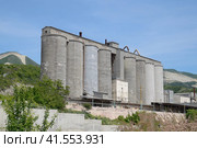 Grain terminal in port of Novorossiysk. Grain elevator. Стоковое фото, фотограф Леонид Еремейчук / Фотобанк Лори