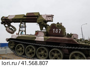 Волжский, Волгоградская область, Россия. Военная инженерная машина разграждения ИМР, для расчистки дорог, завалов и устранения препятствий для движения техники (2019 год). Редакционное фото, фотограф Андрей Цыганков / Фотобанк Лори
