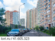 Микрорайон Люберецкие Поля в Некрасовке. Новая Москва (2023 год). Редакционное фото, фотограф Алёшина Оксана / Фотобанк Лори