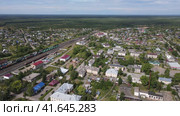 Aerial view of suburbia city, Murashi, Kirov Region. Стоковое видео, видеограф Гурьянов Андрей / Фотобанк Лори
