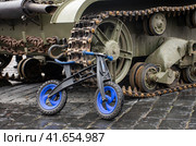 На грани, между миром и войной (2019 год). Редакционное фото, фотограф Людмила Заботина / Фотобанк Лори