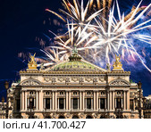 Fireworks over the Opera Garnier (Garnier Palace), Paris, France. Translation: national Academy of Music. UNESCO World Heritage Site (2014 год). Стоковое фото, фотограф Владимир Журавлев / Фотобанк Лори