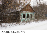 Заброшенный частный дом. Липецк. (2023 год). Стоковое фото, фотограф Евгений Будюкин / Фотобанк Лори