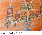 Стена подполатного угла, 1905 год, д.Ветлугина, Алапаевский район. Уральская роспись – уникальное народное искусство. Музей-заповедник деревянного зодчества и народного творчества. Нижняя Синячиха, Россия, (2018) Редакционное фото, фотограф Сергей Елизарьев / Фотобанк Лори