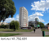 Самара. Жилой дом (улица Осипенко, 32) (2020 год). Редакционное фото, фотограф Светлана Кириллова / Фотобанк Лори