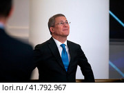 Глава Республики Башкортостан Радий Хабиров посетил Международную выставку-форум "Россия" на территории выставочного комплекса ВДНХ в городе Москве, Россия (2023 год). Редакционное фото, фотограф Николай Винокуров / Фотобанк Лори