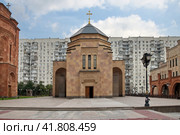 Армянский храмовый комплекс в Москве, Россия. Церковь Святого Креста (Сурб-Хач) (2023 год). Стоковое фото, фотограф Елена Коромыслова / Фотобанк Лори
