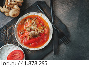 Лечо из перца, помидоров и опят. Домашняя кухня на зиму. Холодная закуска. Стоковое фото, фотограф Оксана Медведева / Фотобанк Лори