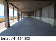 space inside the unfinished building unfinished. Стоковое фото, фотограф Леонид Еремейчук / Фотобанк Лори