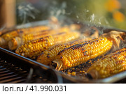 Fresh and delicious grilled corn, Image for menu, cafe, restaurant. Стоковое AI-изображение, AI-художник Ирина Ручушкина / Фотобанк Лори