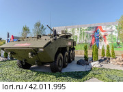 Боевая машина пехоты "К-17" на базе унифицированной боевой платформы "Бумеранг" (2018 год). Редакционное фото, фотограф Сергей Веселовский / Фотобанк Лори