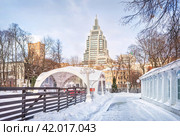 Зимний вид Сад Эрмитаж, Москва (2024 год). Стоковое фото, фотограф Baturina Yuliya / Фотобанк Лори