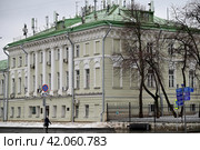 Институт русского языка им. В.В. Виноградова РАН. Город Москва, ул. Волхонка, д. 18/2. (2023 год). Редакционное фото, фотограф Александр Тараканов / Фотобанк Лори