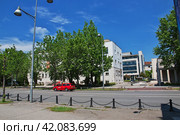 The building in Podgorica city, Montenegro (2018 год). Стоковое фото, фотограф Сергей Стрелков / Фотобанк Лори