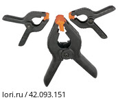 Пластмассовые зажимы на белом фоне. C clamps on white background. Стоковое фото, фотограф Татьяна Д / Фотобанк Лори